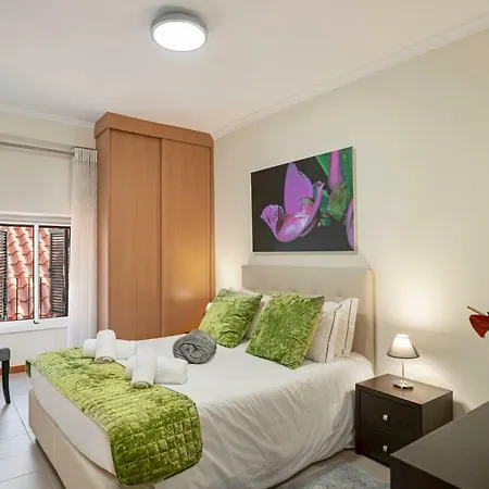 Ourmadeira - Taberna Apartments, Old Town Funchal (Madeira)