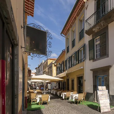 Lejlighed Ourmadeira - Taberna Apartments, Old Town Funchal (Madeira)
