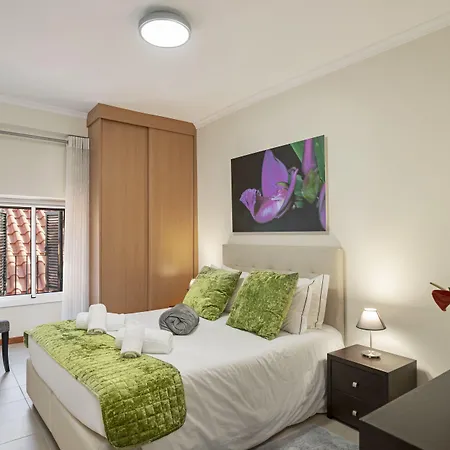 Ourmadeira - Taberna Apartments, Old Town Funchal (Madeira)