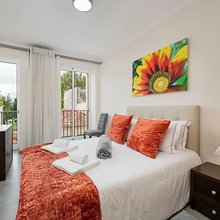 Ourmadeira - Taberna Apartments, Old Town * פונשל