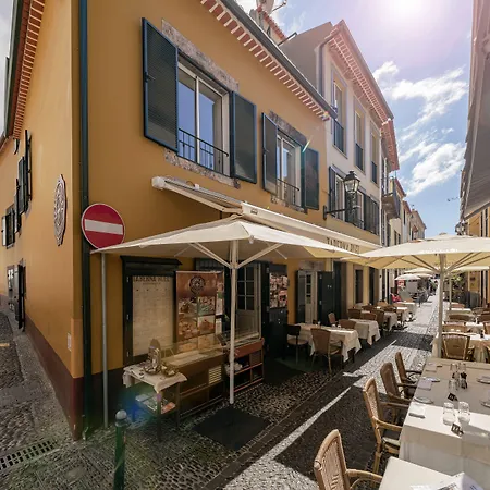 Ourmadeira - Taberna Apartments, Old Town